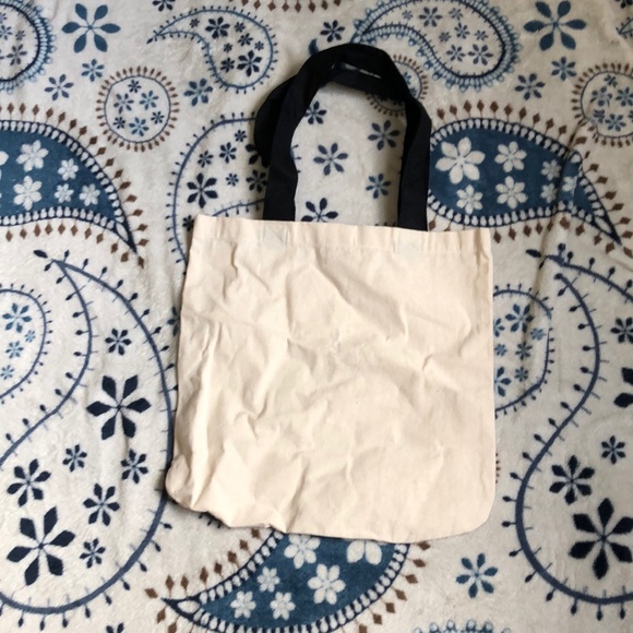 Sephora tote free with any purchase - Picture 3 of 3